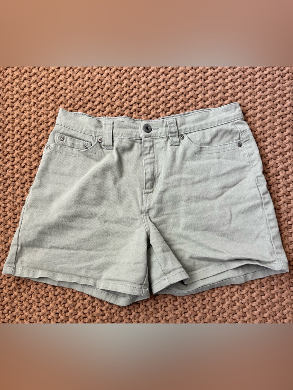 Faded Glory Women’s Stretch Denim Shorts Sage Light Green Size 4